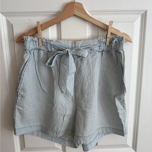 H&M Paperbag Shorts